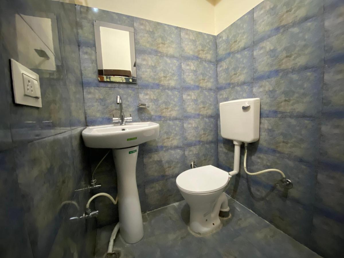 Kanara Hotel Bhīm Tāl エクステリア 写真