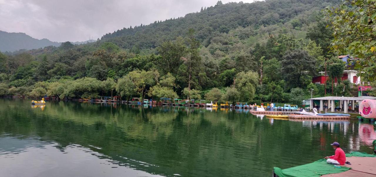 Kanara Hotel Bhīm Tāl エクステリア 写真