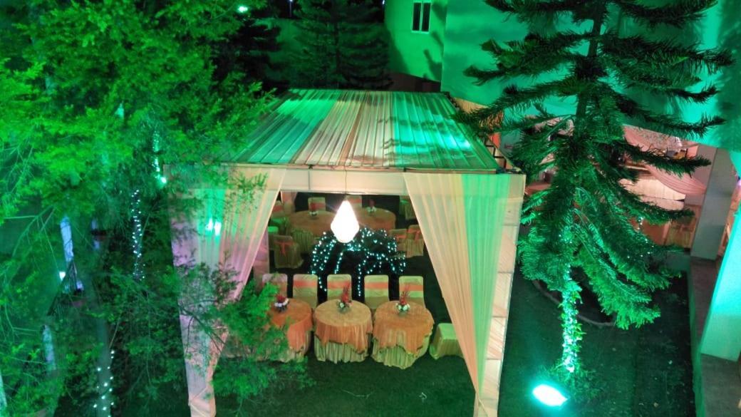 Kanara Hotel Bhīm Tāl エクステリア 写真