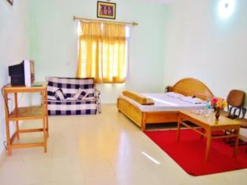 Kanara Hotel Bhīm Tāl エクステリア 写真
